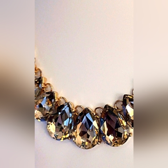 Floral Bib & Tear Drop Crystal in Goldtone Necklace - Picture 2 of 3